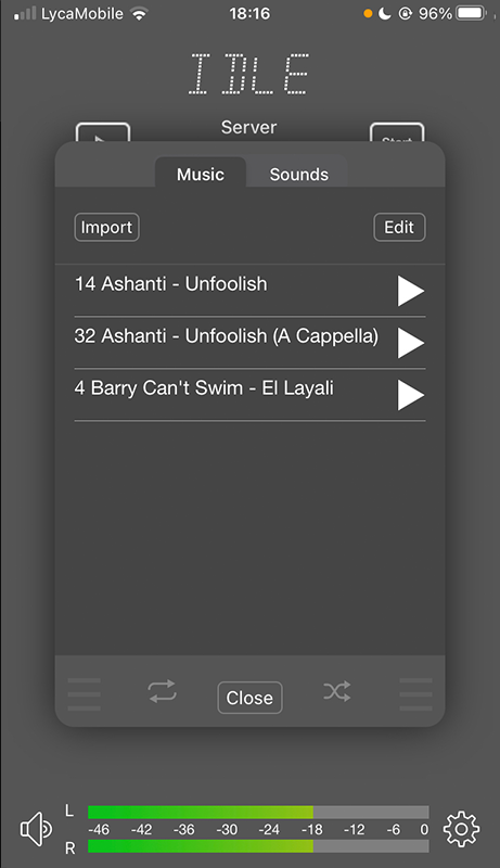 Image is a screenshot from the iziCast app showing the window for uploading tracks and editing their play order.