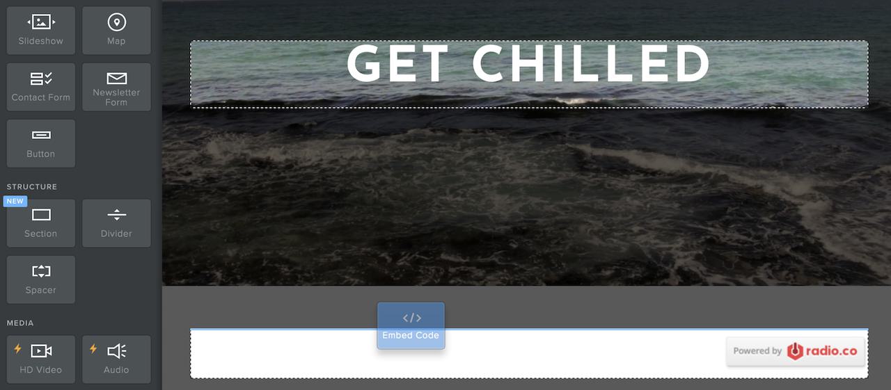 Image shows the Radio.co website builder.